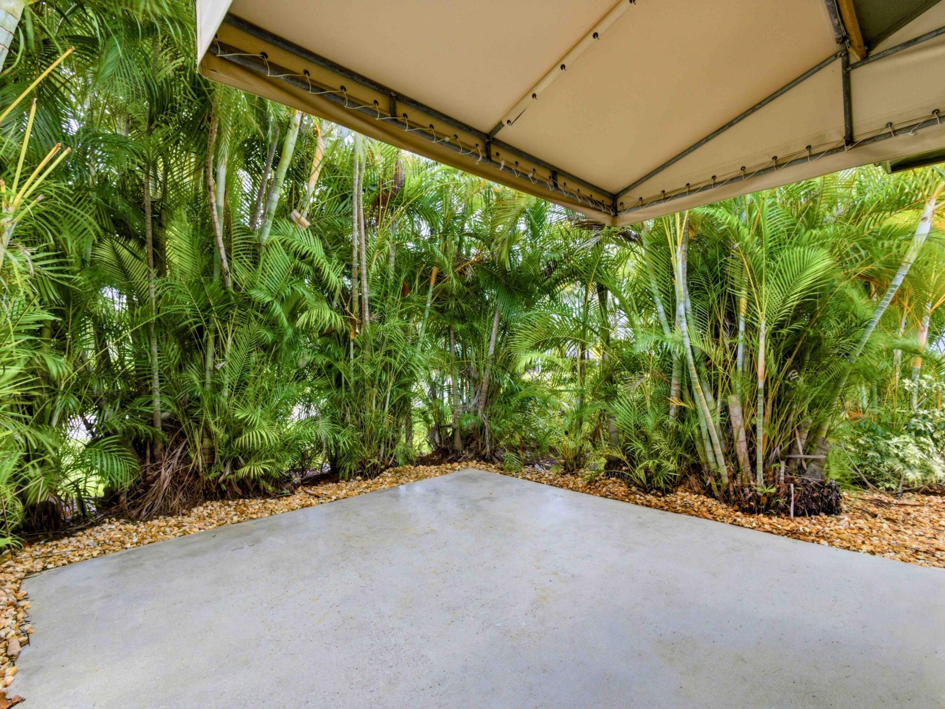 825 Dogwood Drive, Delray Beach, FL 33483 Photo