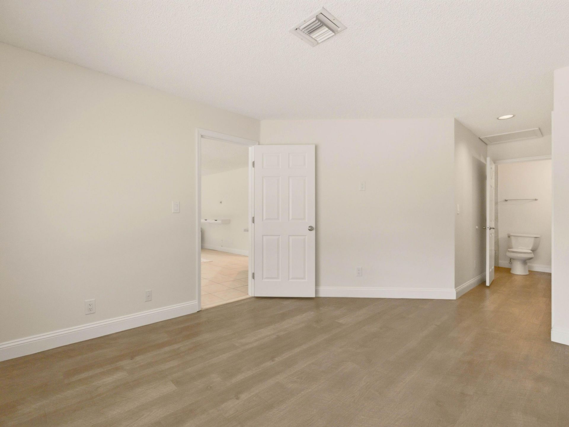 825 Dogwood Drive, Delray Beach, FL 33483 Photo