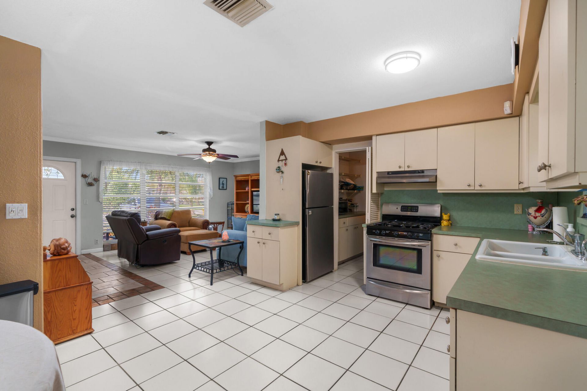 1400 NE 24th Street, Pompano Beach, FL 33064 Photo