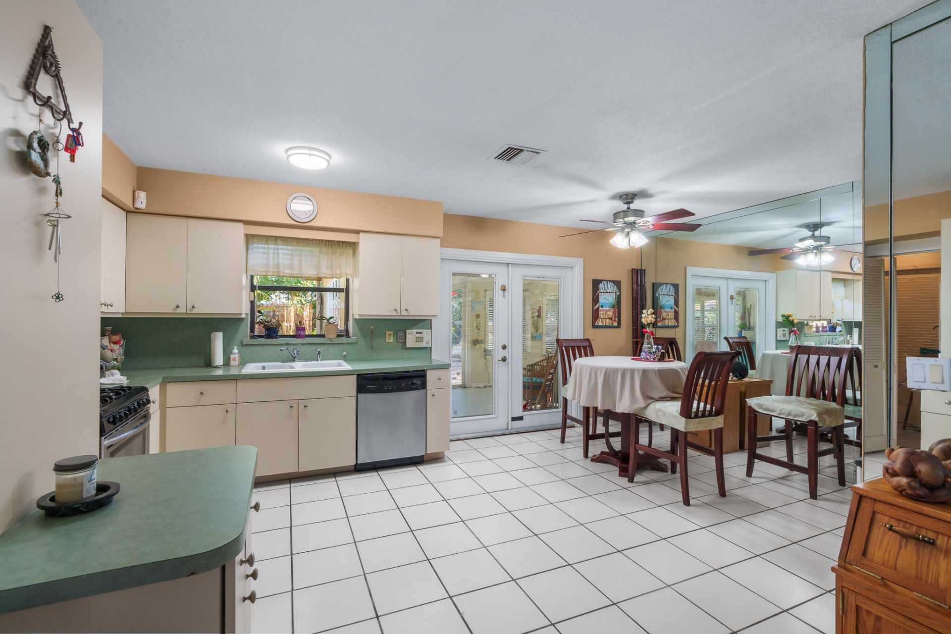 1400 NE 24th Street, Pompano Beach, FL 33064 Photo