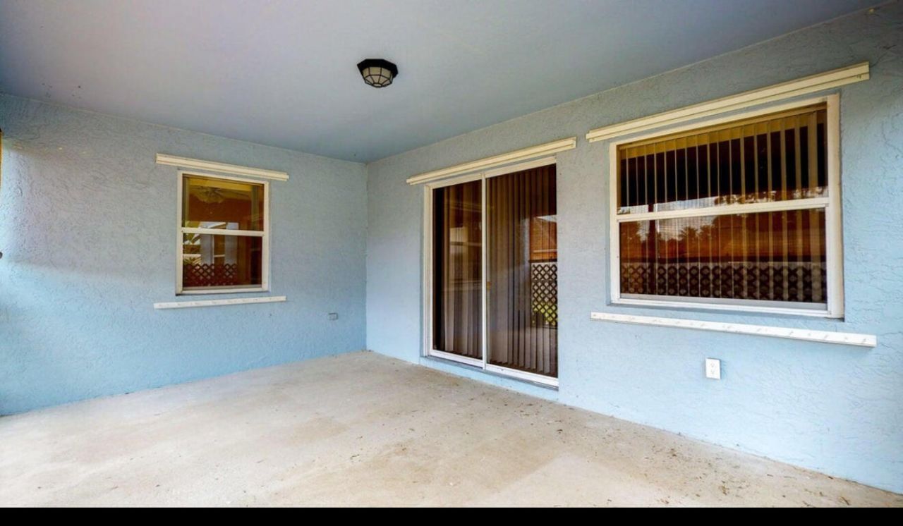 359 SW Duxbury Avenue, Port Saint Lucie, FL 34983 Photo