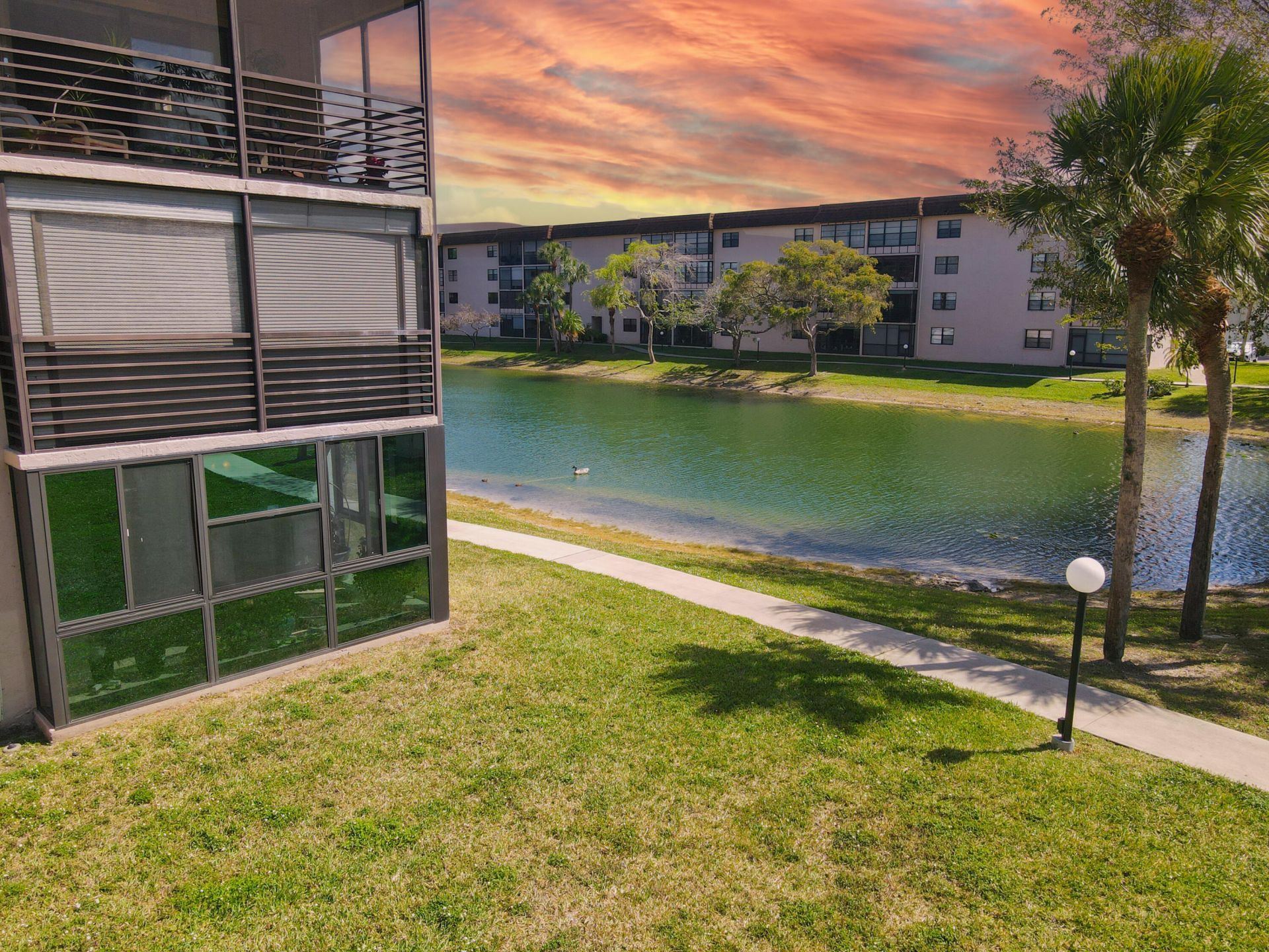 4940 E Sabal Palm Boulevard, Unit 108, Tamarac, FL 33319 Photo