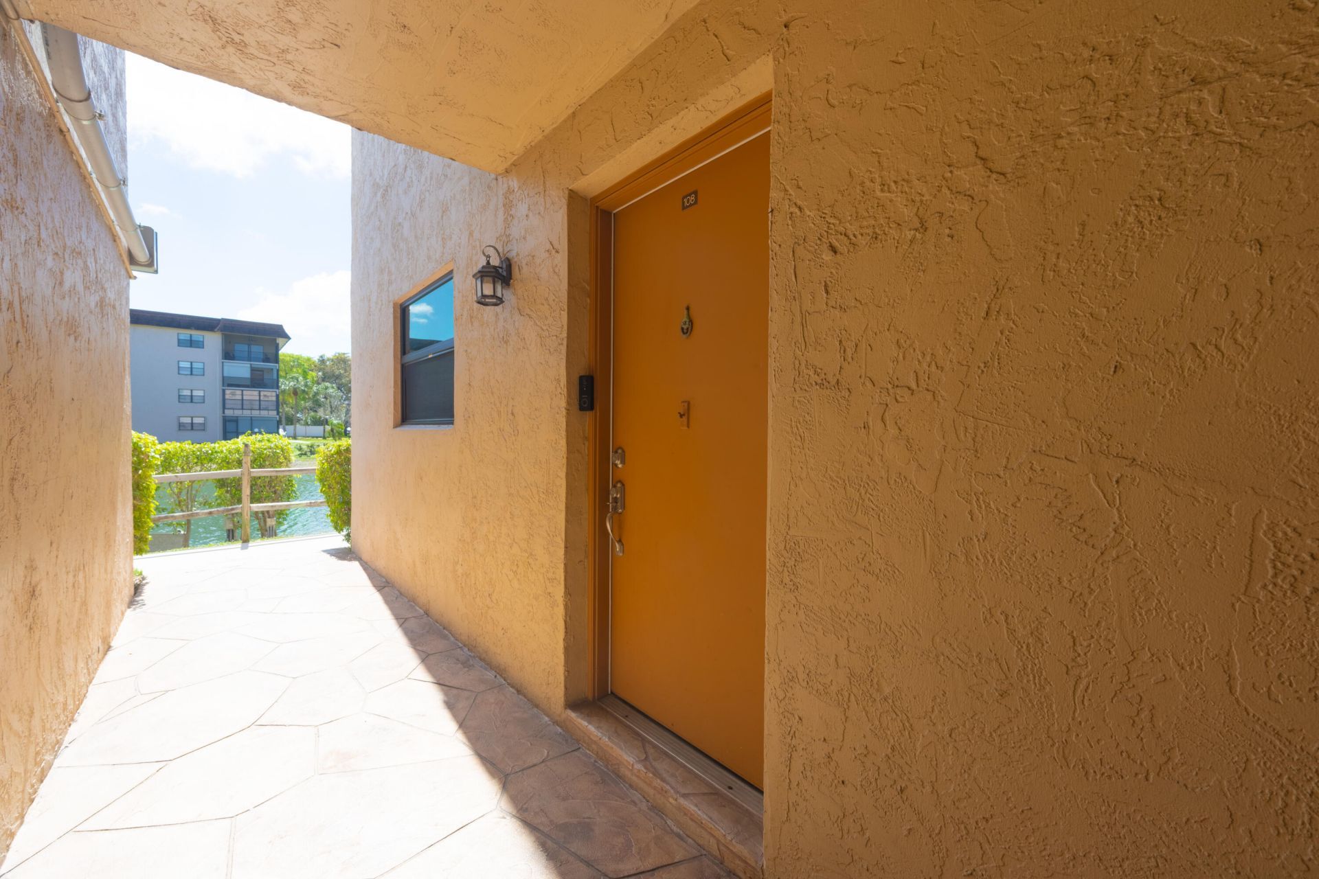 4940 E Sabal Palm Boulevard, Unit 108, Tamarac, FL 33319 Photo