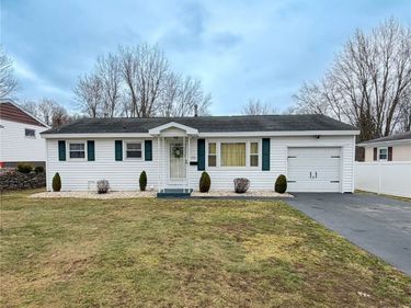 450 Lee Boulevard, Utica, NY 13502