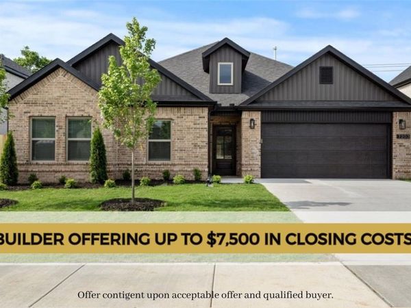 6904 SW High Meadow Boulevard , Bentonville, AR 72713