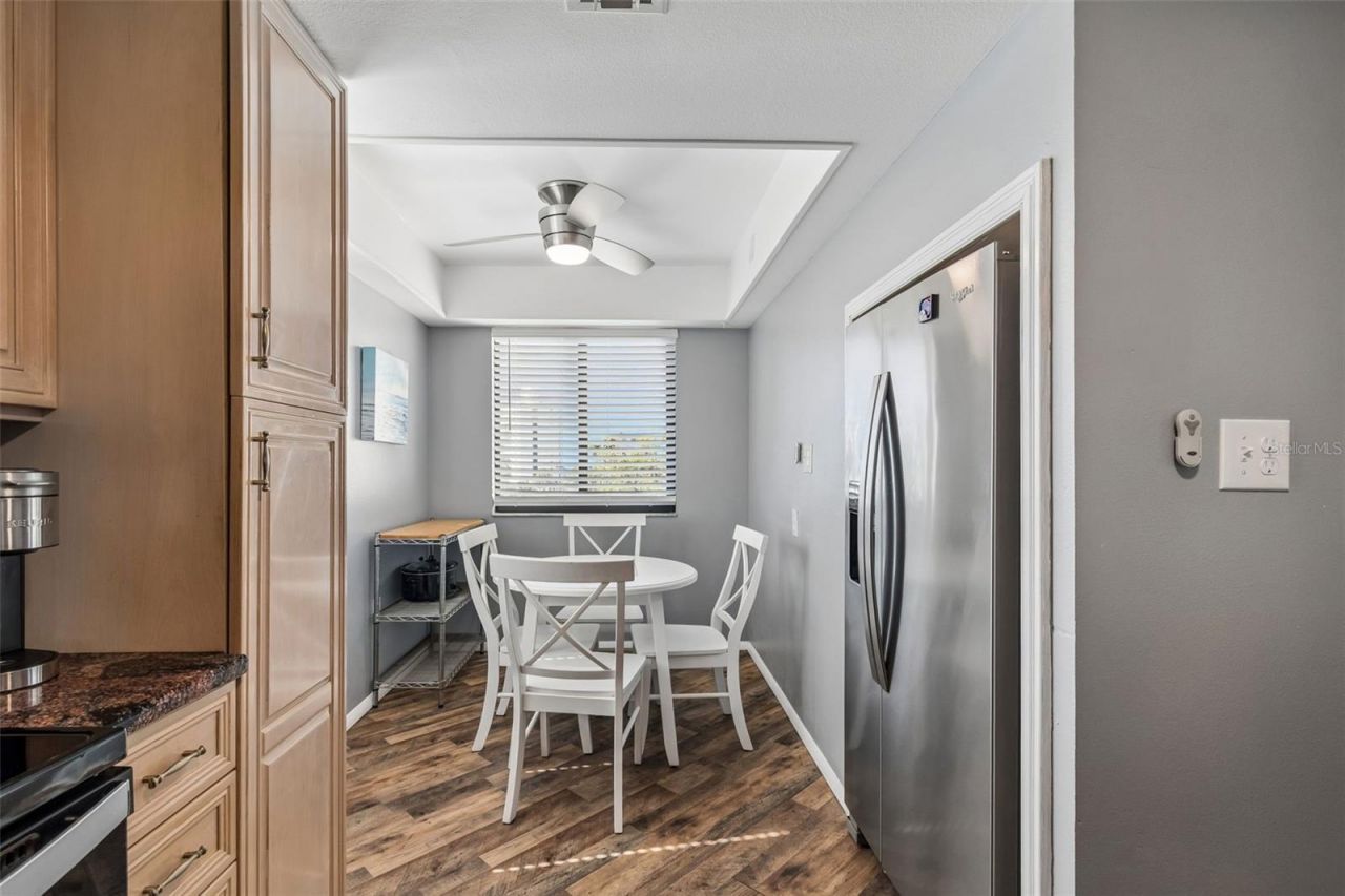 6263 Midnight Pass Road , Unit 301, Sarasota, FL 34242 Photo