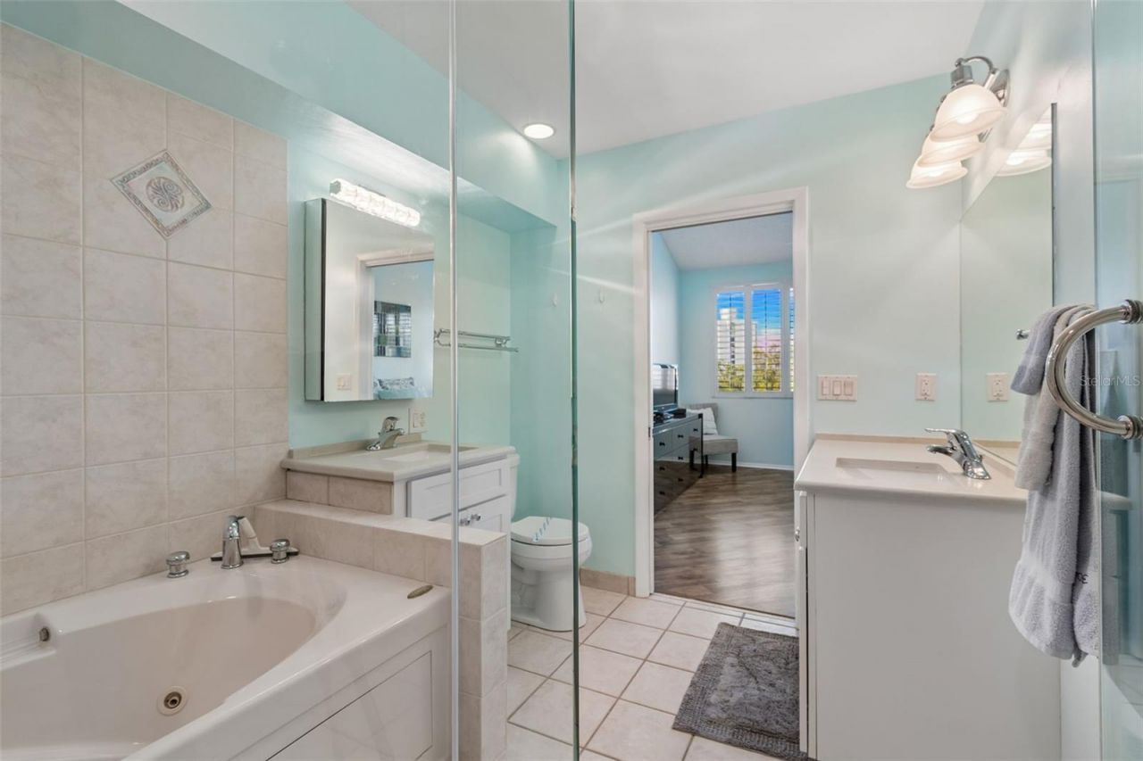 6263 Midnight Pass Road , Unit 301, Sarasota, FL 34242 Photo