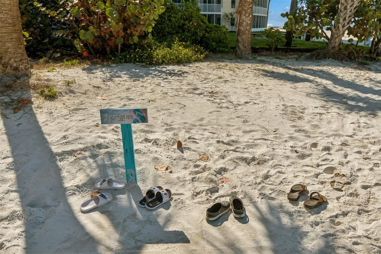 6263 Midnight Pass Road , Unit 301, Sarasota, FL 34242 Photo