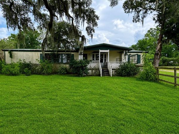 10553 NE 36TH AVENUE, ANTHONY, FL 32617