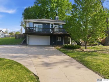 1702 Dunbar Drive, Plattsmouth, NE 68048