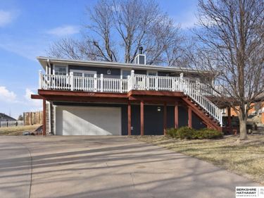 1702 Dunbar Drive , Plattsmouth, NE 68048