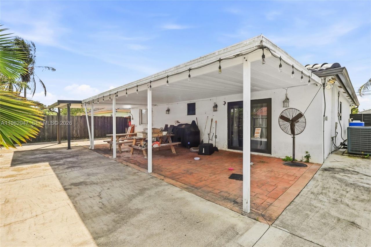 12633 SW 224th St , Miami, FL 33170 Photo