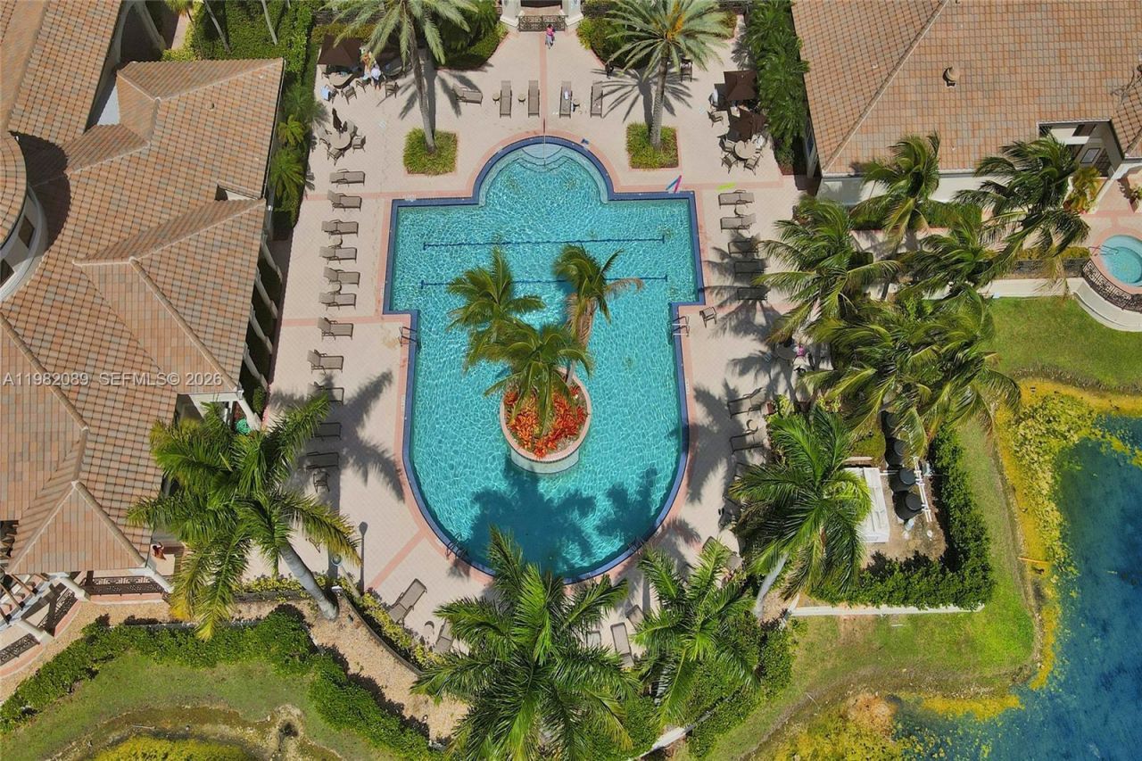 1459 Shoreline Way, Hollywood, FL 33019 Photo