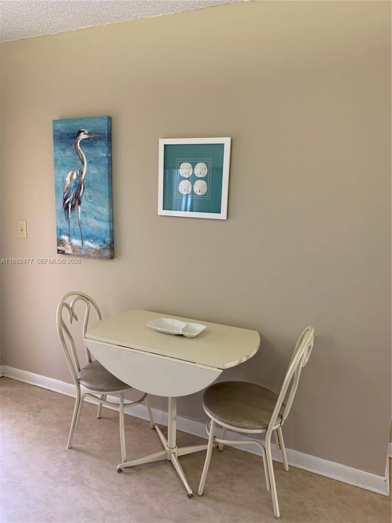 8042 SE Villa Cir, Unit 8042, Hobe Sound, FL 33455 Photo