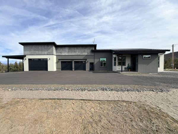 6182 SE Davis Loop, Prineville, OR 97754