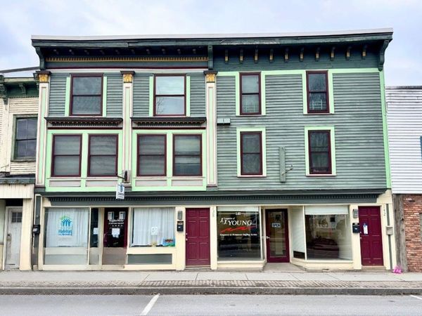 136 North Street, Bennington, VT 05201