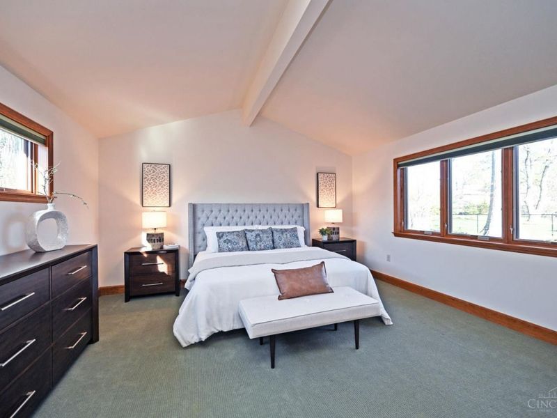 9485 Wynnecrest Drive, Blue Ash, OH 45242 Photo 12