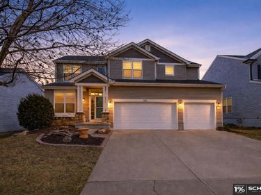 3215 N 169 Street , Omaha, NE 68116