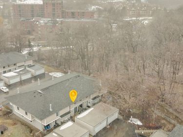 1274 Trailwood S, Hopkins, MN 55343