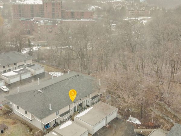 1274 Trailwood S, Hopkins, MN 55343