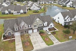 638 Riverward Dr.  photo 4