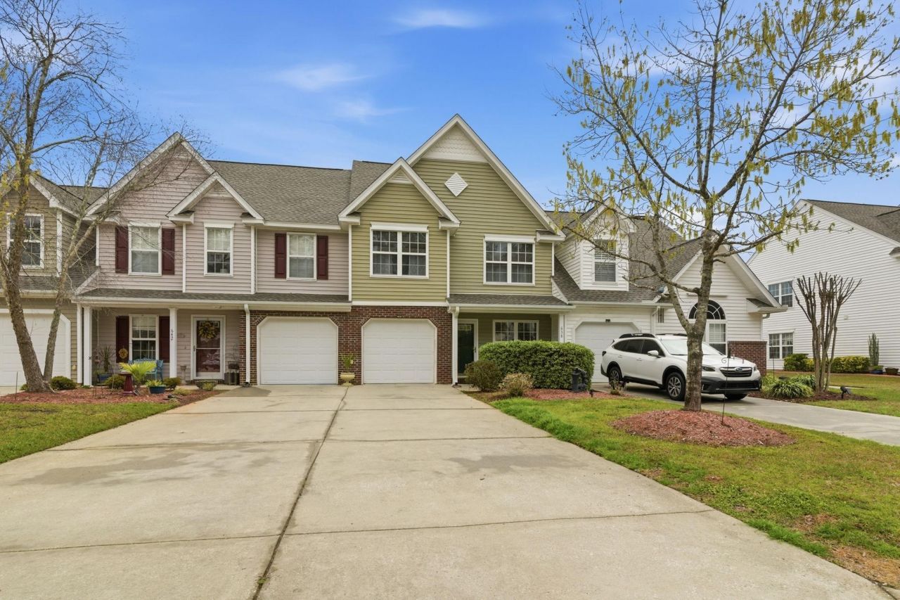 638 Riverward Dr.  Photo 5