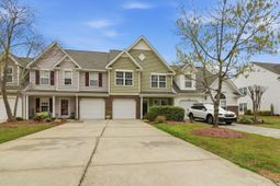 638 Riverward Dr.  photo 4