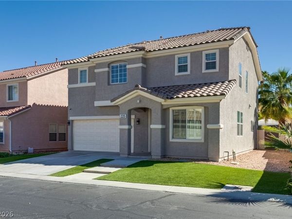 225 Fox Lake Avenue, Las Vegas, NV 89148