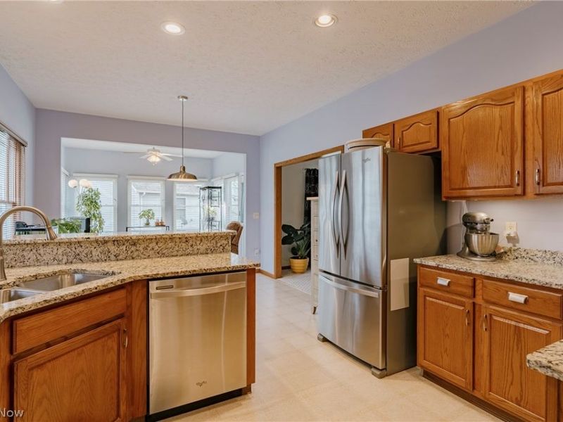 133 Gleneagle Drive, Elyria, OH 44035 Photo 12