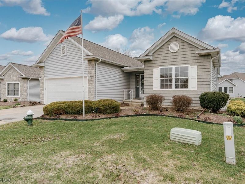 133 Gleneagle Drive, Elyria, OH 44035 Photo 2