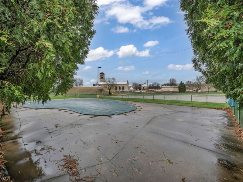 20333 Detroit Road, Rocky River, OH 44116 Photo 12