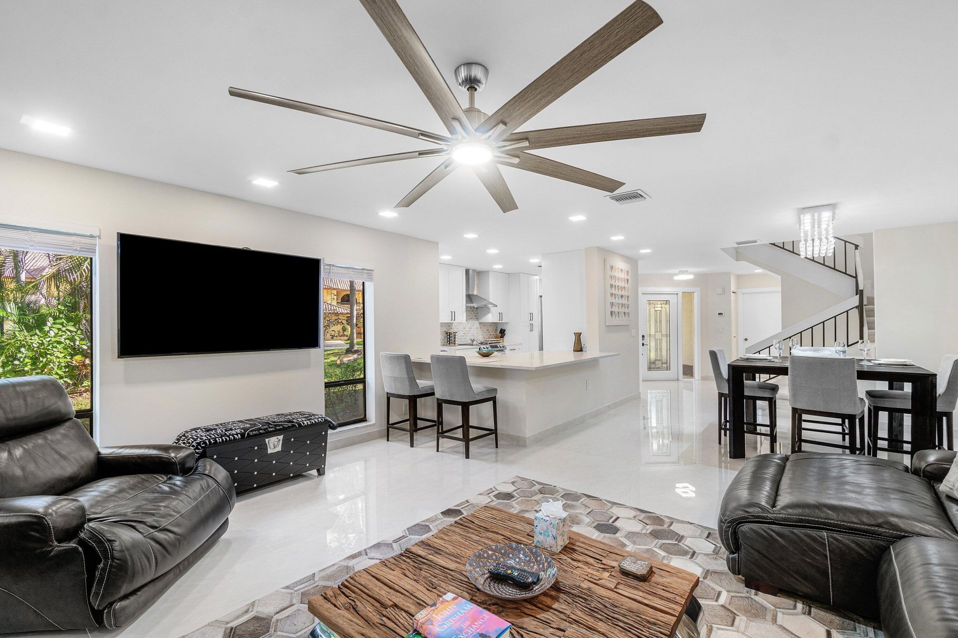 5294 10th Fairway Drive, Delray Beach, FL 33484 Main Photo