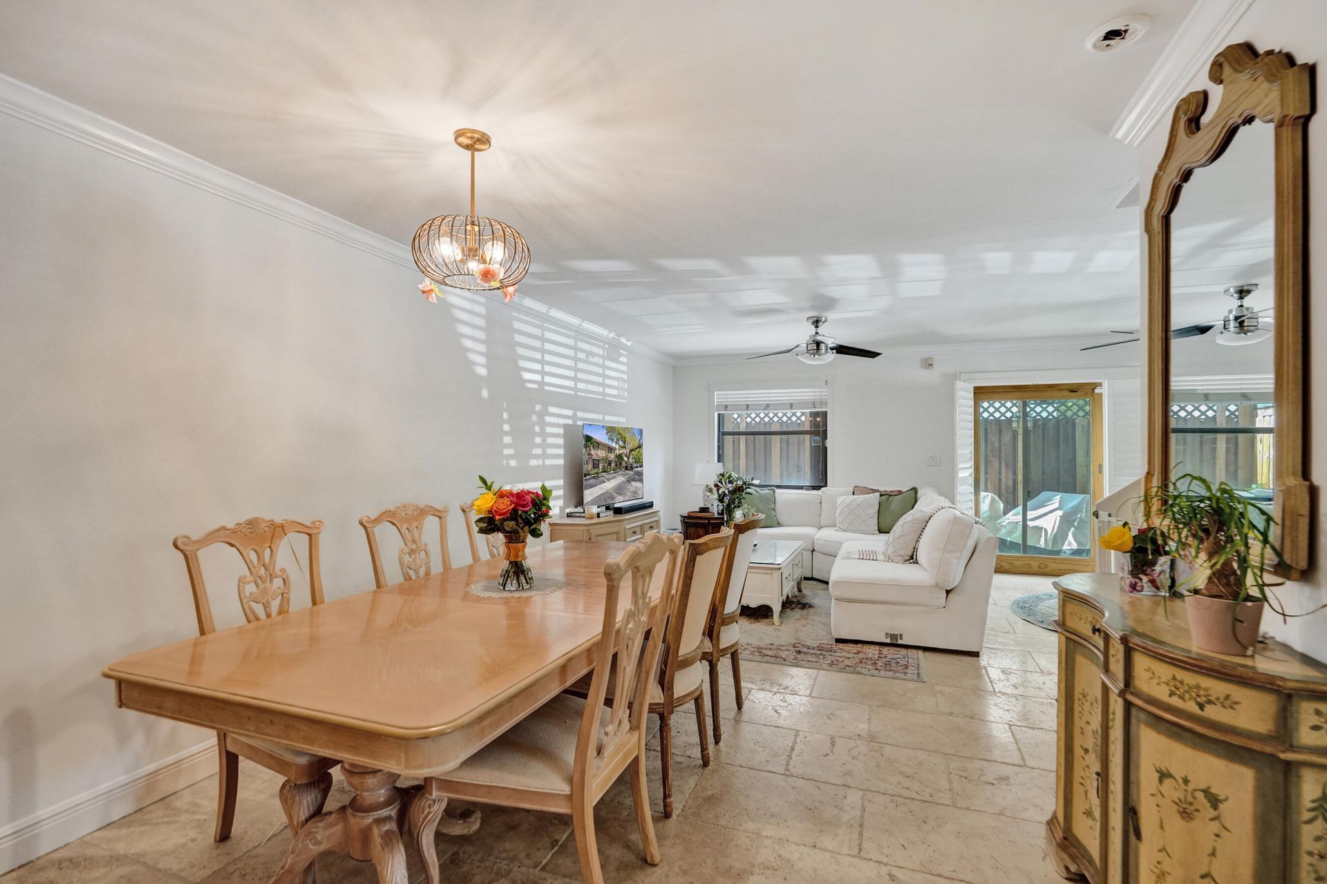 905 SE 12th Court, Unit 16, Fort Lauderdale, FL 33316 Photo