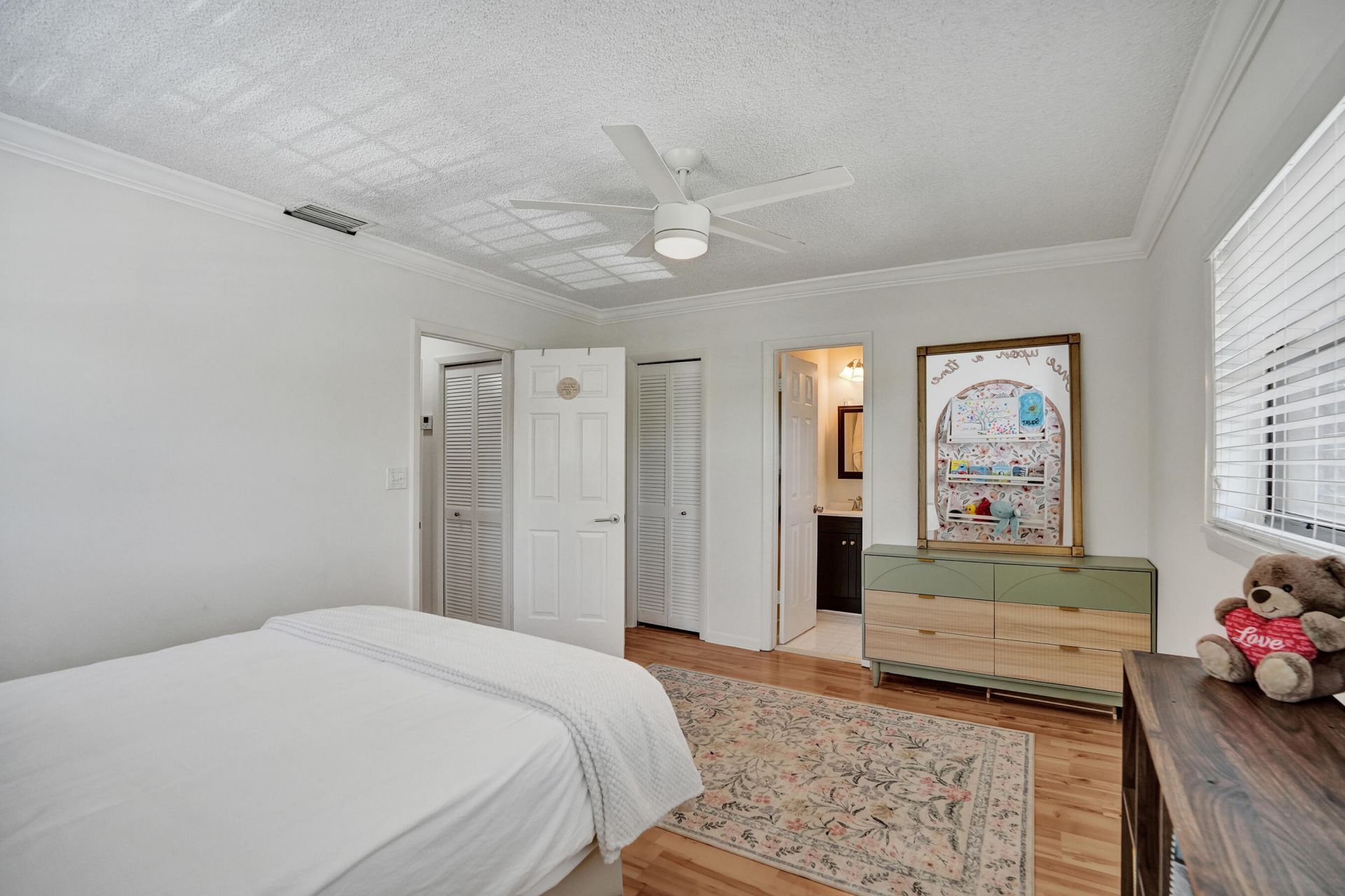 905 SE 12th Court, Unit 16, Fort Lauderdale, FL 33316 Photo