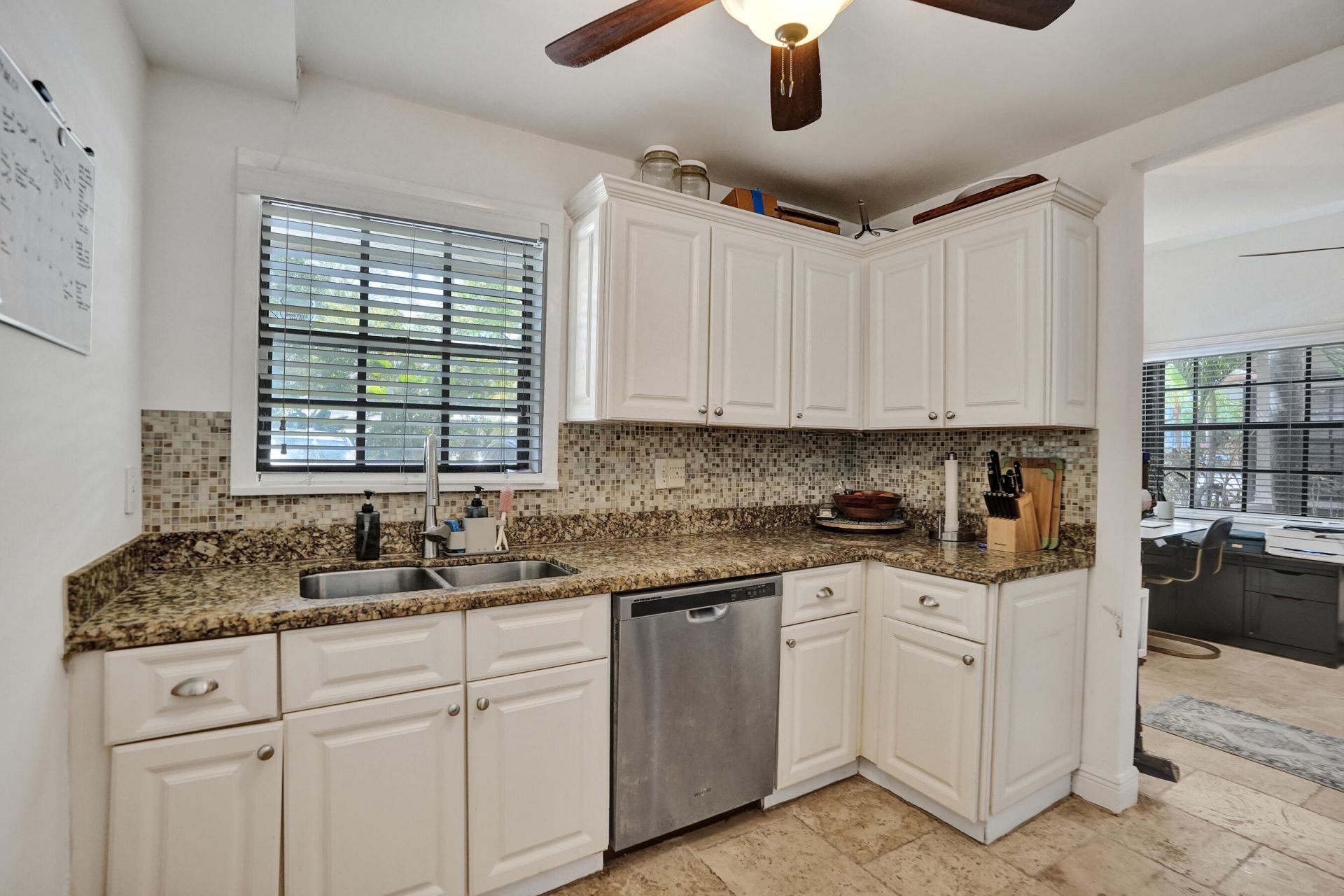 905 SE 12th Court, Unit 16, Fort Lauderdale, FL 33316 Photo