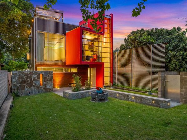 704 W Live Oak ST , Austin, TX 78704