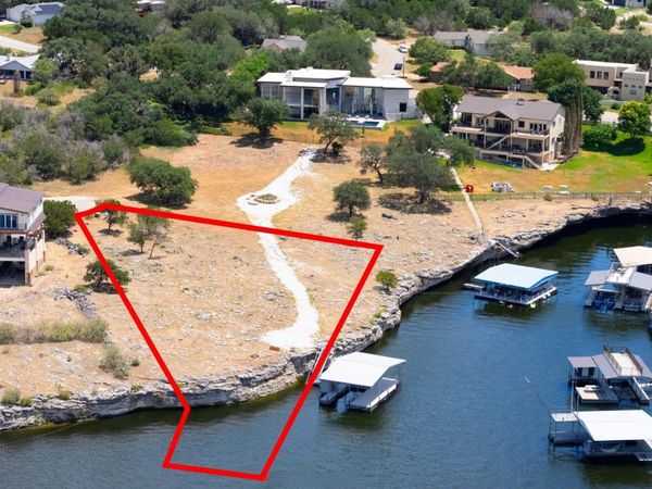 3002 Point CV , Lago Vista, TX 78645