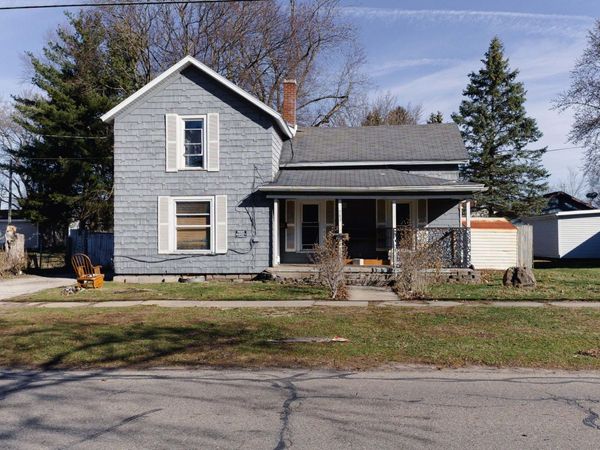 703 W West Street, Sturgis, MI 49091