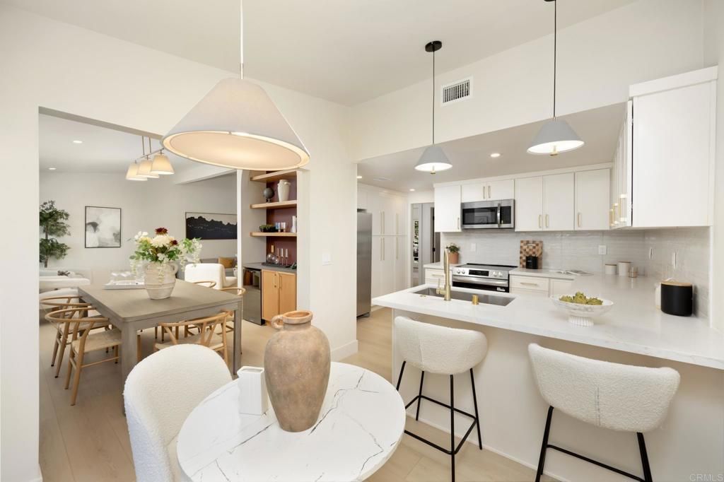 45 Oaktree Ln, Rolling Hills Estates, CA 90274 Main Photo