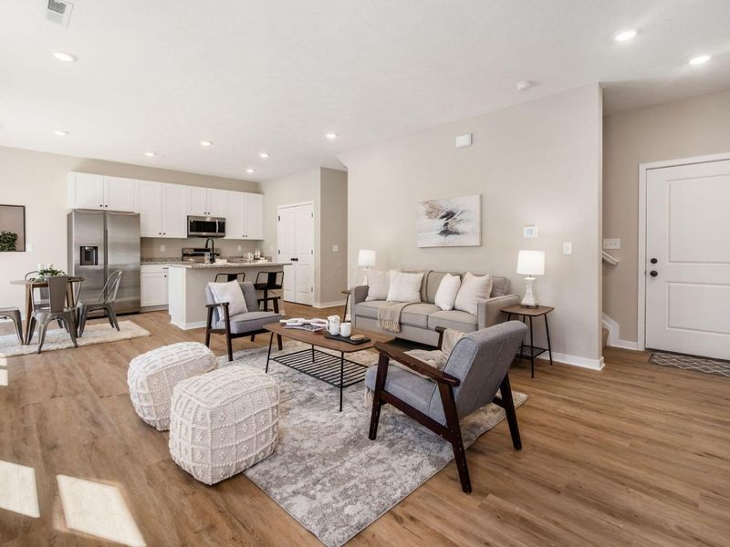 352 Postle Boulevard , Columbus, OH 43228 Photo 2