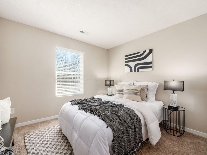 352 Postle Boulevard , Columbus, OH 43228 Photo 23