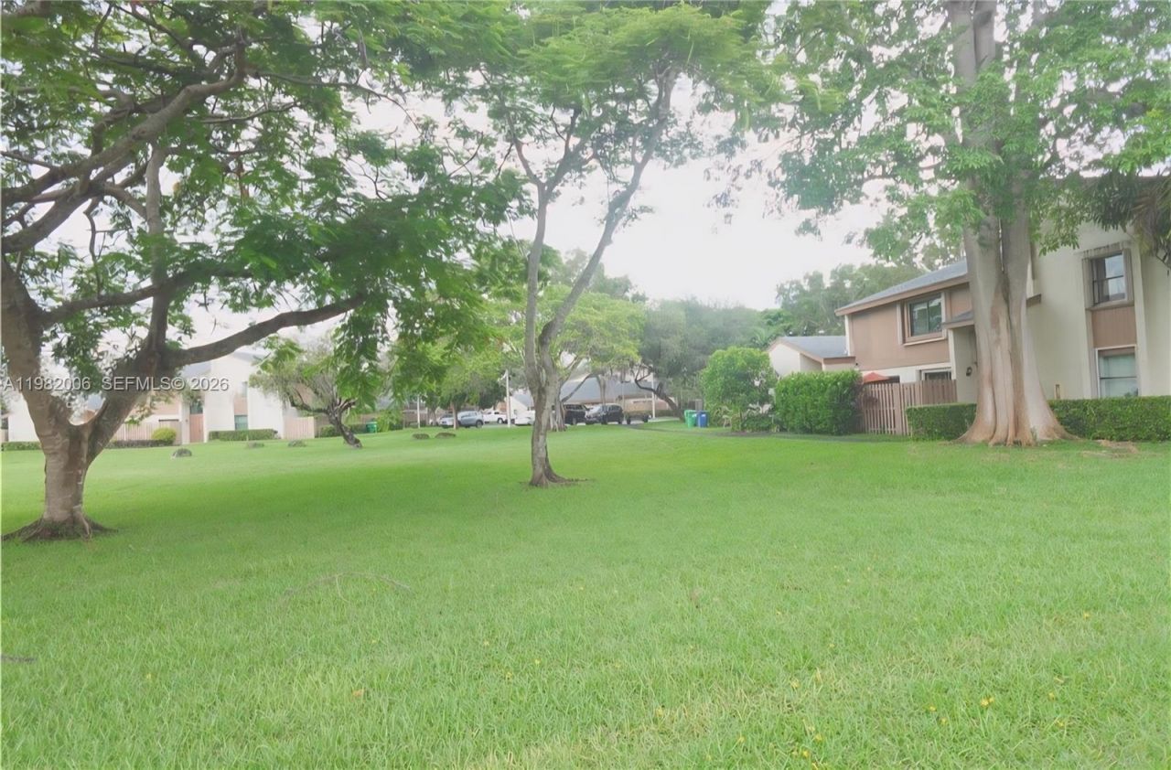 11491 SW 109th Rd, Unit 15A, Miami, FL 33176 Photo