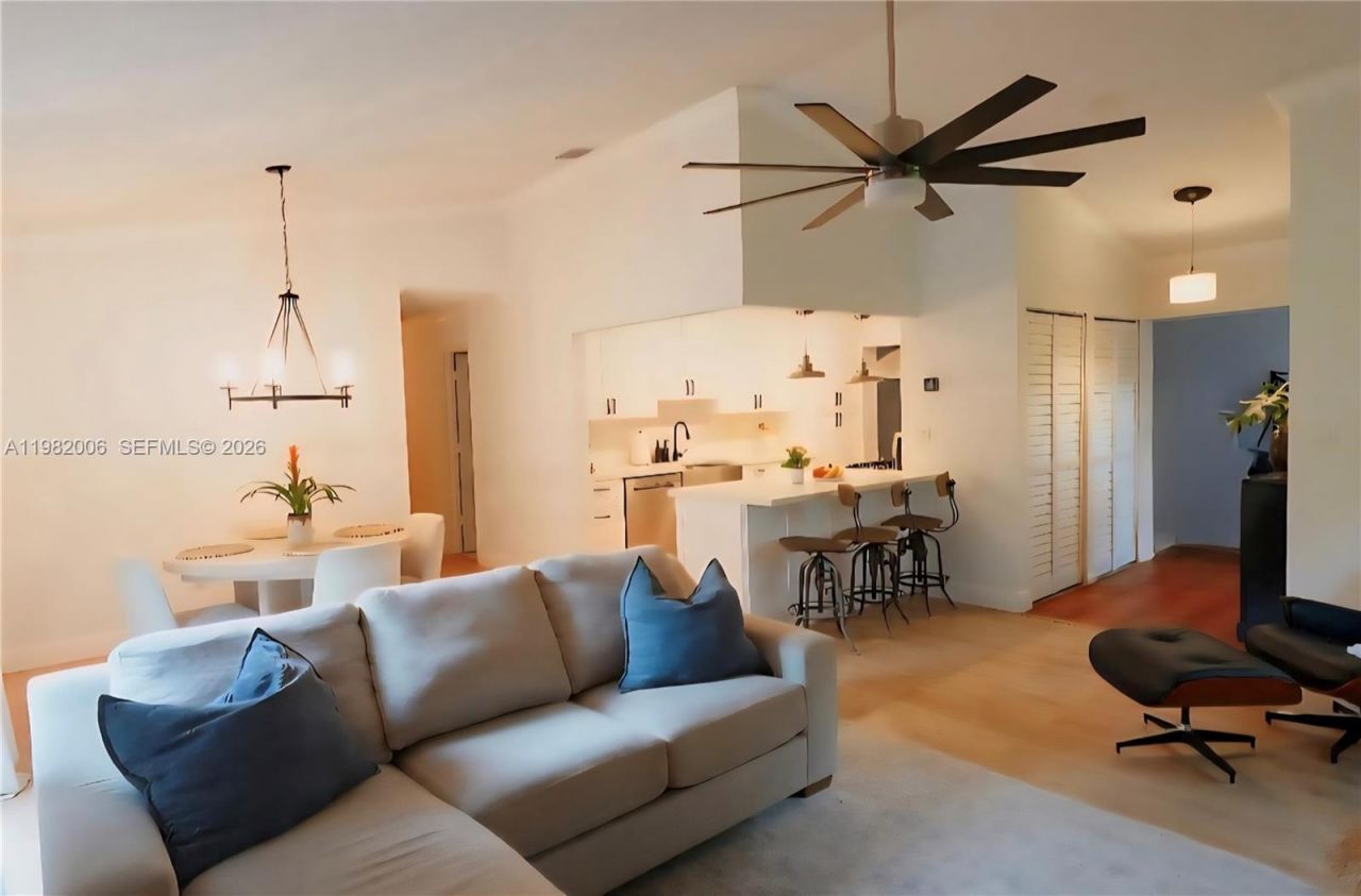 11491 SW 109th Rd, Unit 15A, Miami, FL 33176 Photo