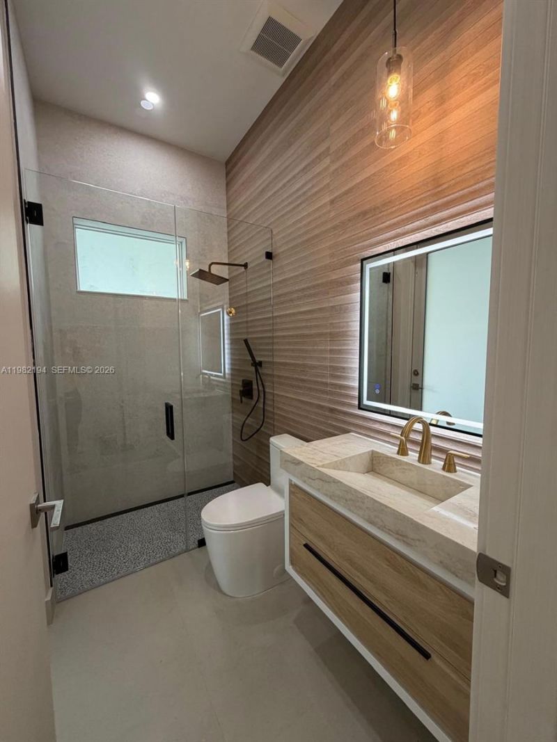 13231 SW 220 St , Miami, FL 33170 Photo