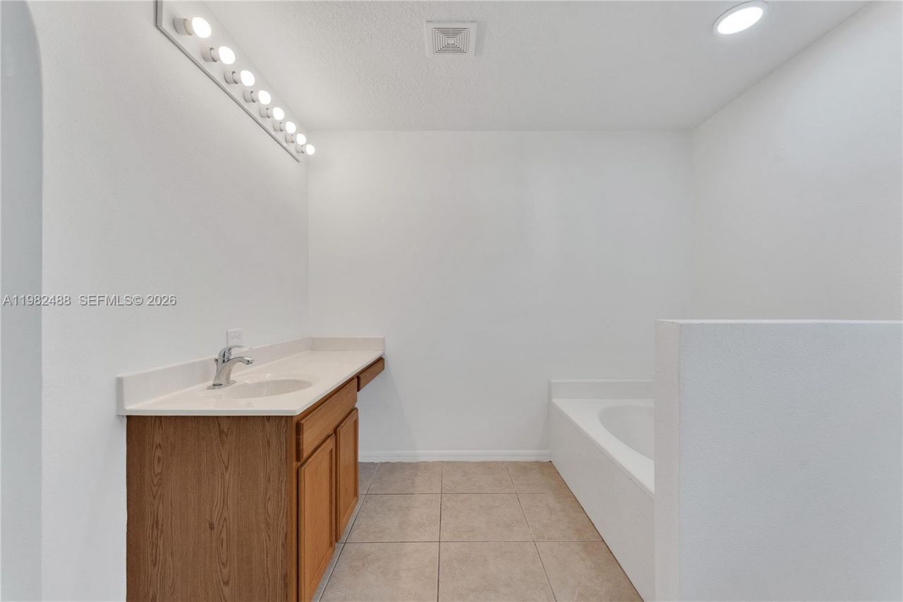 4610 SW Cacao St, Port Saint Lucie, FL 34953 Photo