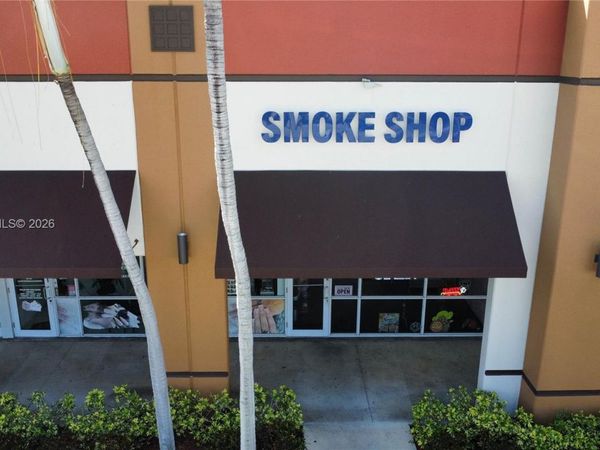 6401 n university dr , Tamarac, FL 33321