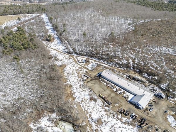 22-25 Macomber Rd, Monson, MA 01057