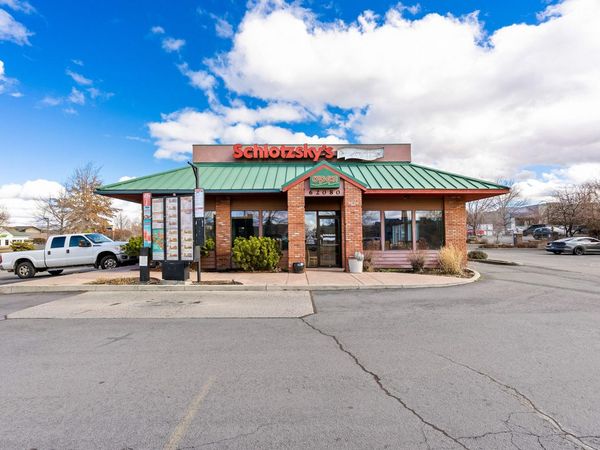 62080 NE 27th Street, Bend, OR 97701