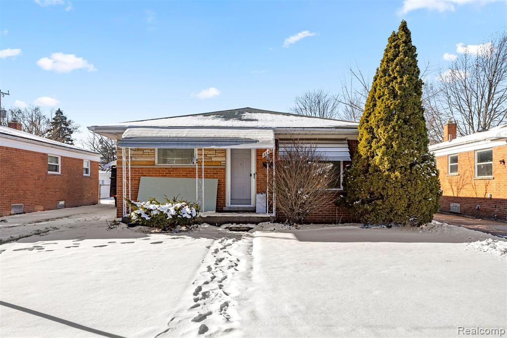 5949 N Lafayette Street , Dearborn Heights, MI 48127 Main Photo