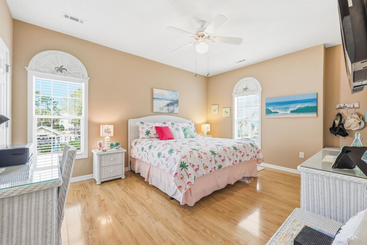 9755 Leyland Dr. Photo 15